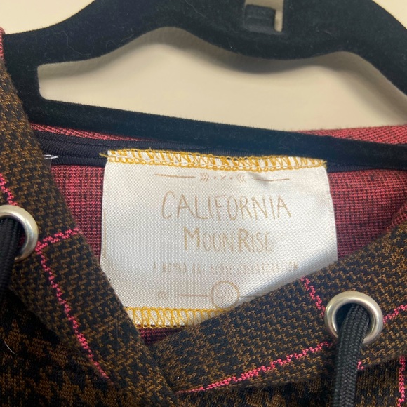 California Moonshine Plaid Hoodie - Picture 2 of 3